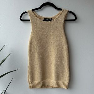 Theory knitted tank top size small!